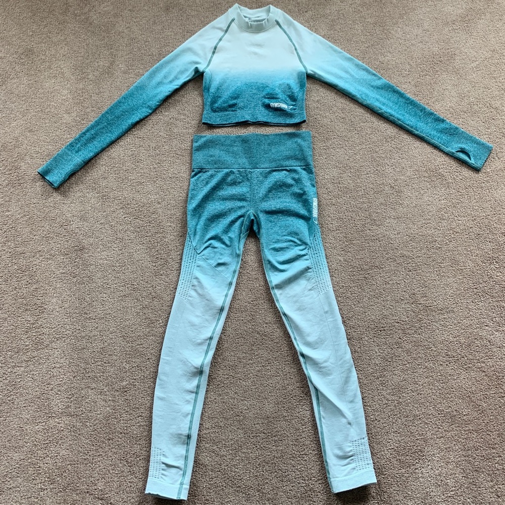 Gymshark Women’s Ombré Seamless Set